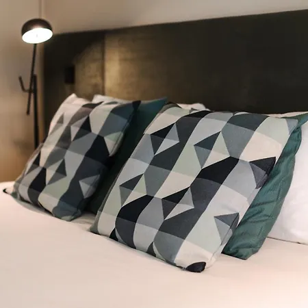 Luxury Apartment, Downtown Near Metro * Porto