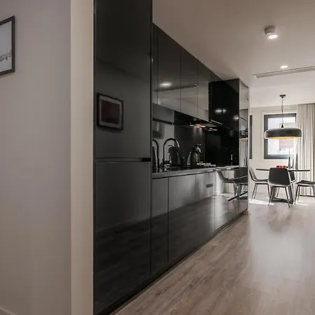 Luxury Apartment, Downtown Near Metro * Porto
