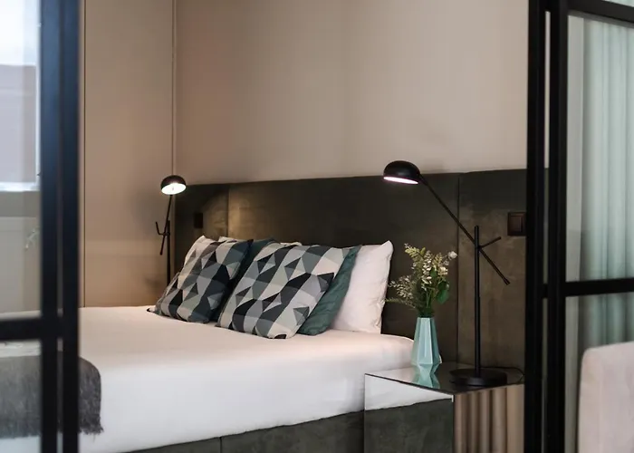 Luxury Apartment, Downtown Near Metro *